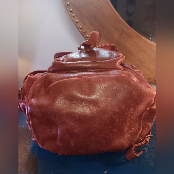 Leather Craft Leather backpack - Picture 6 of 6